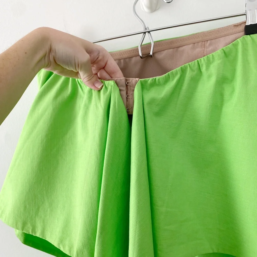 L’Academie Darragh Linen Strapless Handkerchief Top in Lime Green NWT - Picture 8 of 9